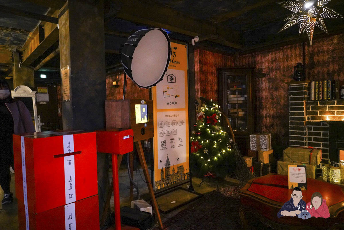 943 king’s Cross Cafe》首爾哈利波特咖啡廳,魔法迷必訪,幾乎完全複製整個哈利波特魔法世界! - 第26張圖 943 king's Cross Cafe首爾哈利波特咖啡廳 (52)