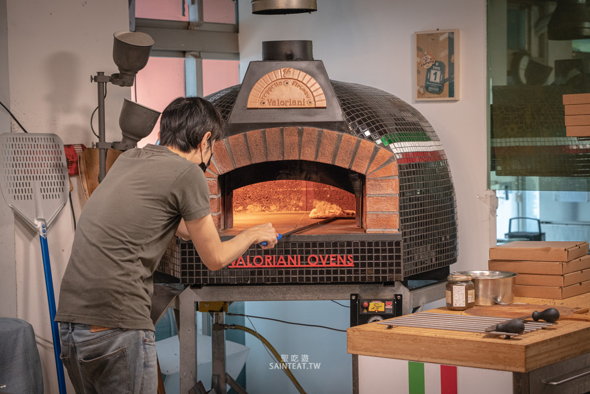 汐止義式餐廳推薦》Gira Pizza 旋轉披薩|好吃的正宗義大利披薩,可惜要搬離汐止啦,汐止還會有正統的義大利披薩嗎? - 第5張圖 汐止義式餐廳推薦》Gira Pizza 旋轉披薩|好吃的正宗義大利披薩,可惜要搬離汐止啦,汐止還會有正統的義大利披薩嗎?