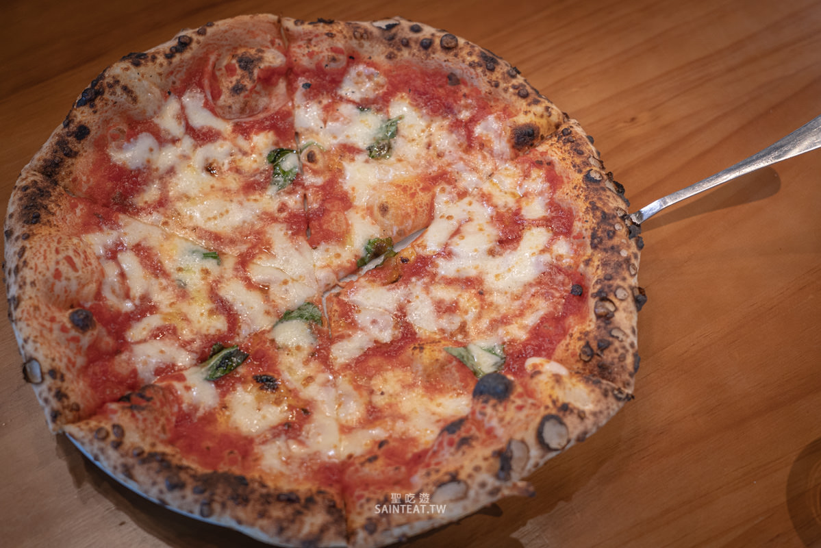 汐止義式餐廳推薦》Gira Pizza 旋轉披薩|好吃的正宗義大利披薩,可惜要搬離汐止啦,汐止還會有正統的義大利披薩嗎? - 第8張圖 汐止義式餐廳推薦》Gira Pizza 旋轉披薩|好吃的正宗義大利披薩,可惜要搬離汐止啦,汐止還會有正統的義大利披薩嗎?