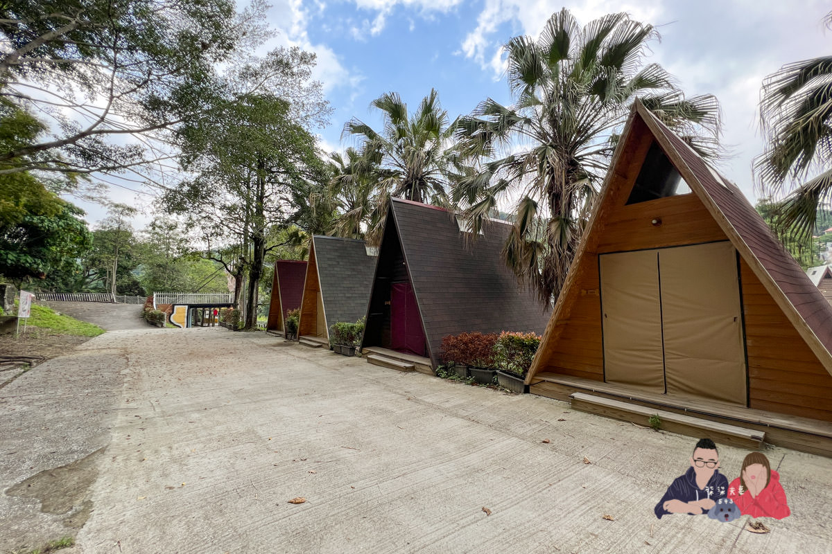 台中寵物景點》HIONE啵比星球｜寵物親子友善樂園，居然敢號稱寵物版的迪士尼？認真？