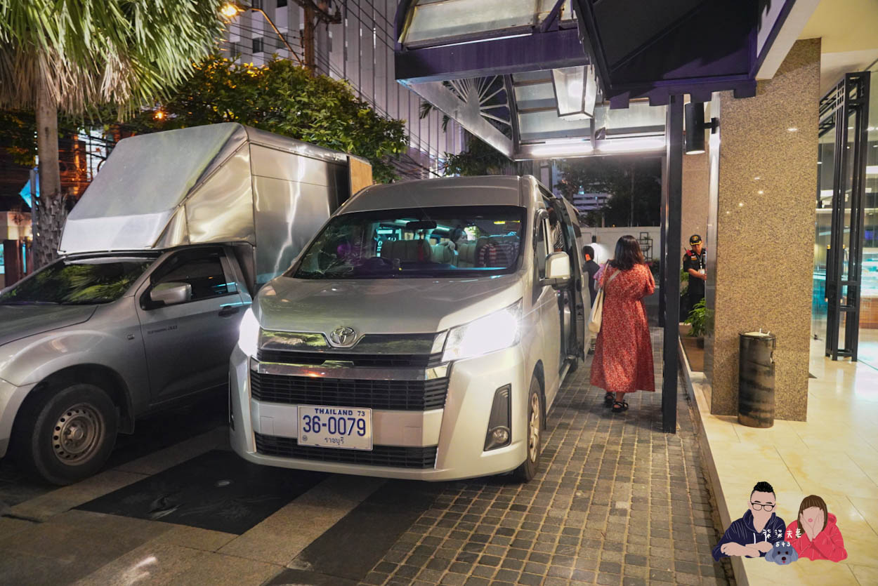 KLOOK曼谷機場接送評價》11人座超划算,泰國素萬那普機場實際搭乘經驗分享。 - 第24張圖 KLOOK曼谷機場接送 (36)