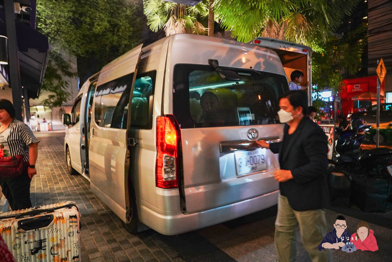 KLOOK曼谷機場接送評價》11人座超划算,泰國素萬那普機場實際搭乘經驗分享。 - 第23張圖 KLOOK曼谷機場接送 (39)