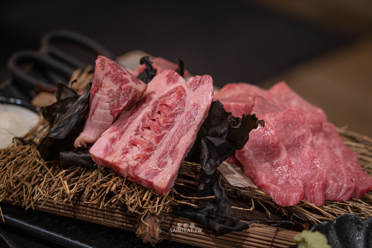 KODO和牛燒肉》二訪!台中燒肉推薦,超超超超好吃的和牛燒烤,而且全程桌邊幫烤!! - 第37張圖 KODO和牛燒肉》二訪!台中燒肉推薦,超超超超好吃的和牛燒烤,而且全程桌邊幫烤!!