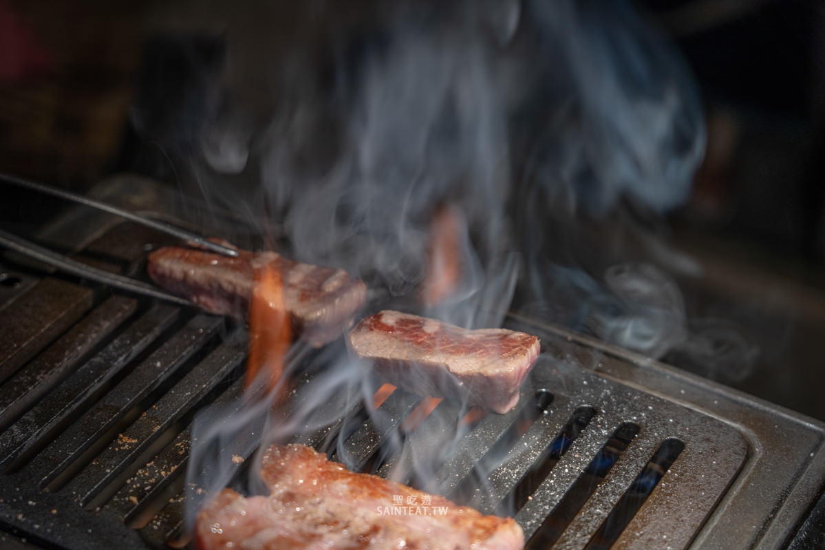 KODO和牛燒肉》二訪！台中燒肉推薦，超超超超好吃的和牛燒烤，而且全程桌邊幫烤！！