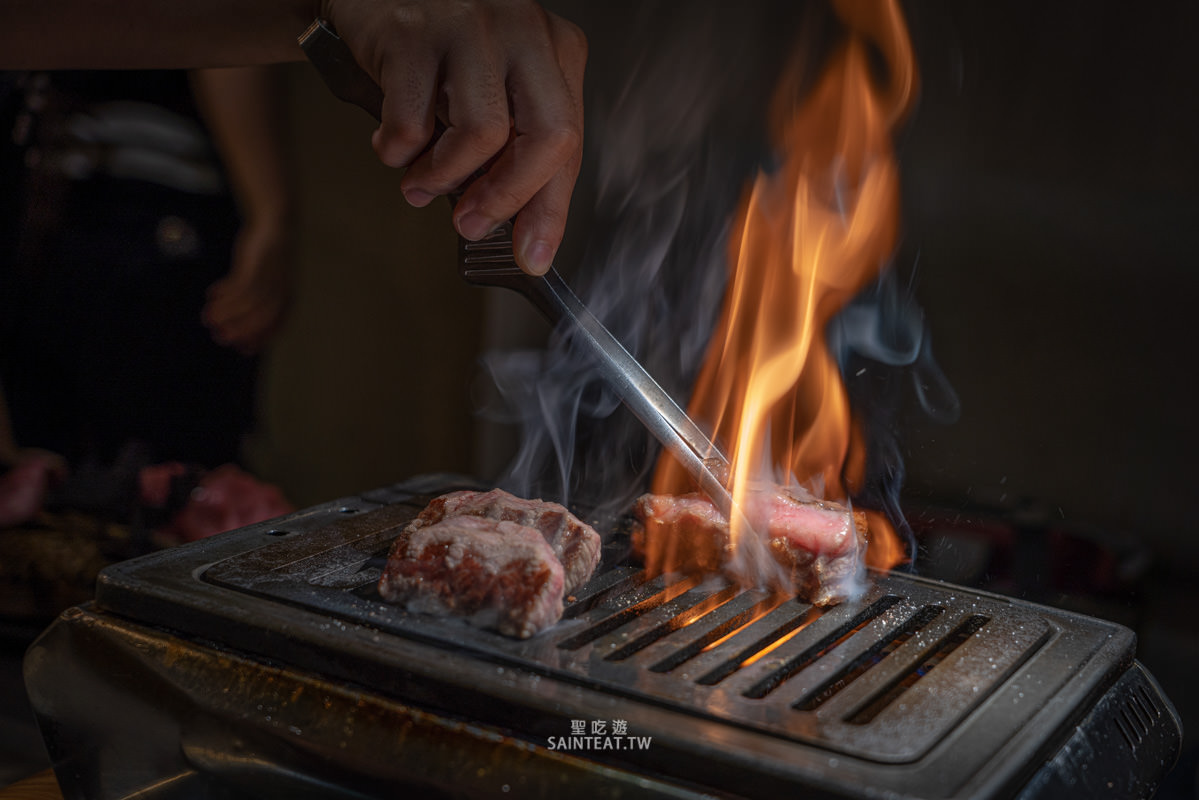 KODO和牛燒肉》二訪!台中燒肉推薦,超超超超好吃的和牛燒烤,而且全程桌邊幫烤!! - 第1張圖 kodo和牛燒肉