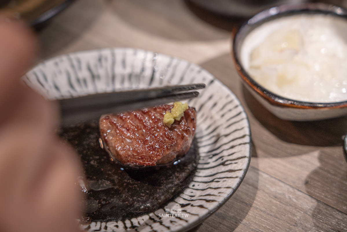 KODO和牛燒肉》二訪!台中燒肉推薦,超超超超好吃的和牛燒烤,而且全程桌邊幫烤!! - 第49張圖 KODO和牛燒肉》二訪!台中燒肉推薦,超超超超好吃的和牛燒烤,而且全程桌邊幫烤!!