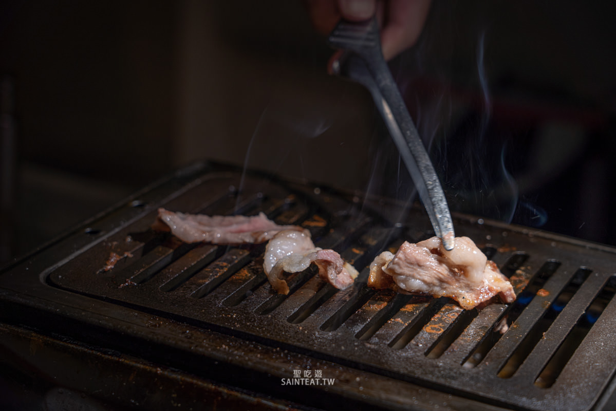 KODO和牛燒肉》二訪!台中燒肉推薦,超超超超好吃的和牛燒烤,而且全程桌邊幫烤!! - 第56張圖 KODO和牛燒肉》二訪!台中燒肉推薦,超超超超好吃的和牛燒烤,而且全程桌邊幫烤!!