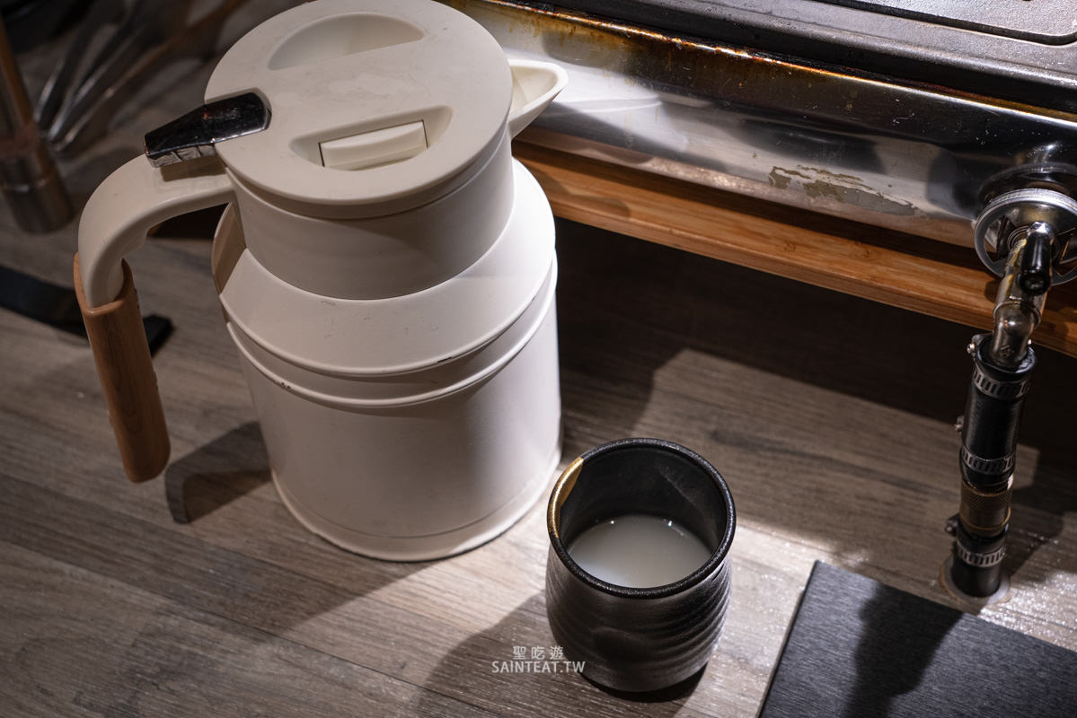 KODO和牛燒肉》二訪!台中燒肉推薦,超超超超好吃的和牛燒烤,而且全程桌邊幫烤!! - 第21張圖 KODO和牛燒肉》二訪!台中燒肉推薦,超超超超好吃的和牛燒烤,而且全程桌邊幫烤!!