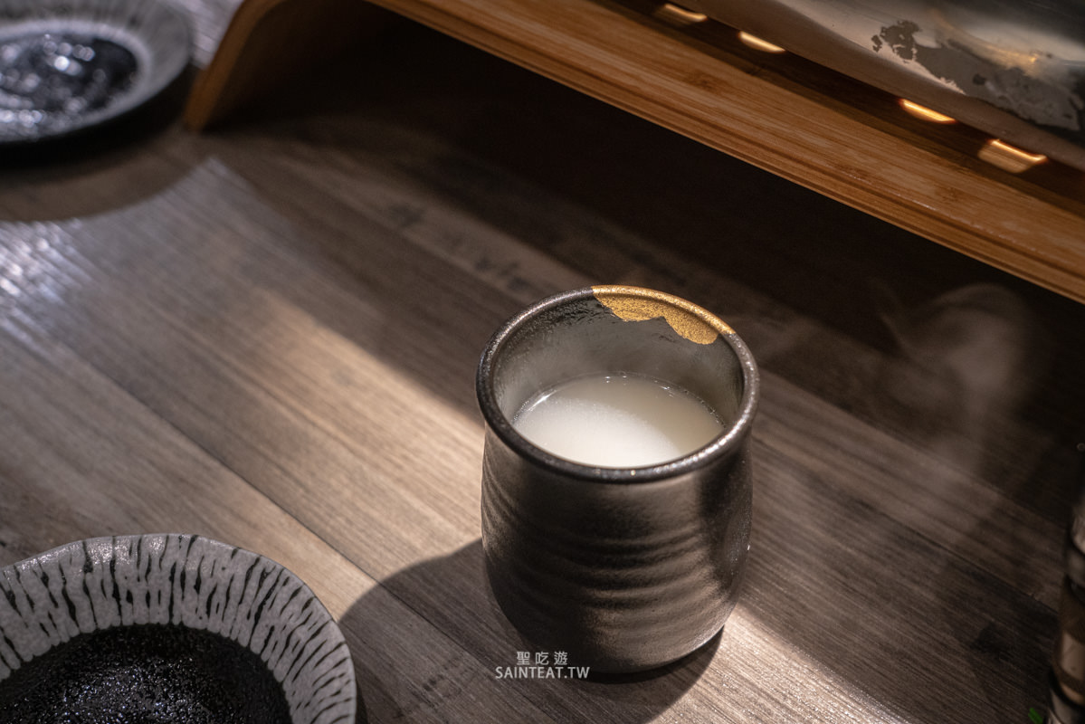 KODO和牛燒肉》二訪!台中燒肉推薦,超超超超好吃的和牛燒烤,而且全程桌邊幫烤!! - 第22張圖 KODO和牛燒肉》二訪!台中燒肉推薦,超超超超好吃的和牛燒烤,而且全程桌邊幫烤!!