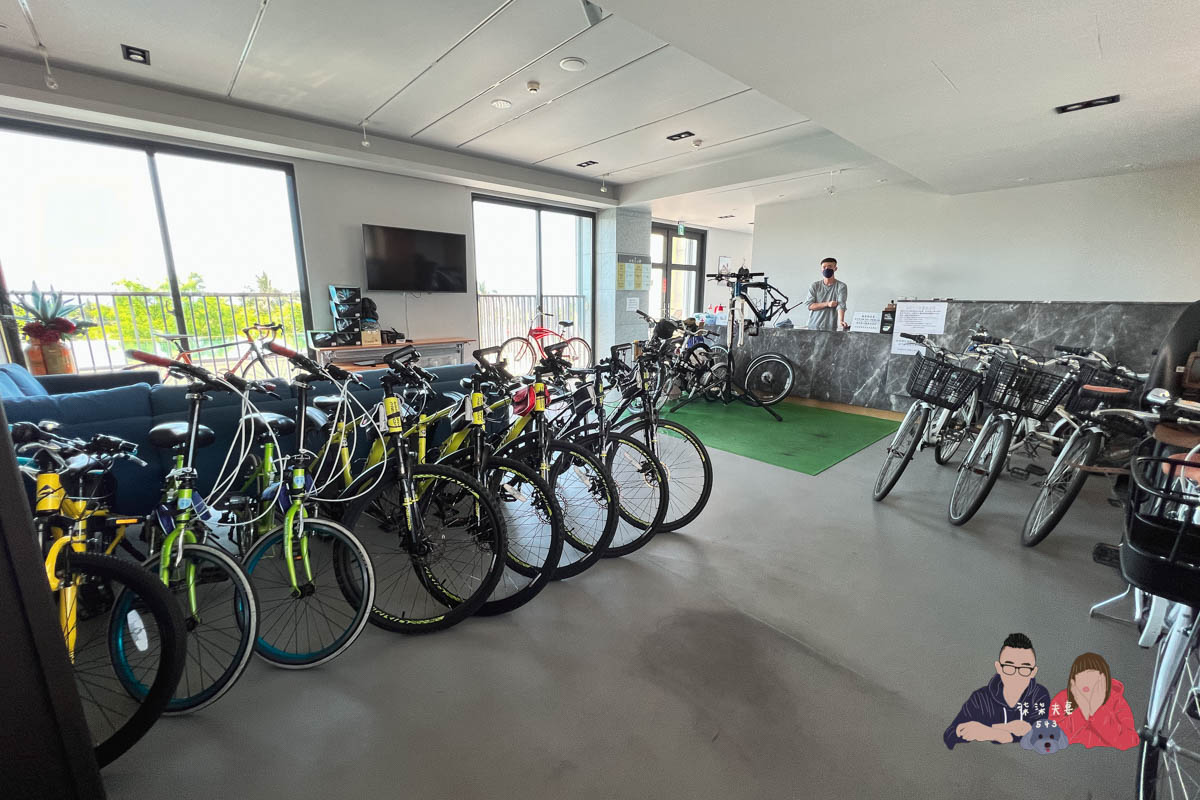 Kadda Hotel 璽賓行旅》每間都是海景房，還有無邊際泳池，窗外海天一色好壯闊！