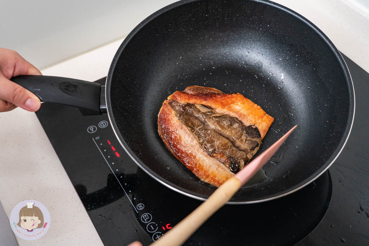 不沾鍋推薦》樂扣樂扣不沾鍋北歐極光灰,適用於瓦斯爐、IH爐、電磁爐、電陶爐等多種爐具 - 第22張圖 不沾鍋推薦》樂扣樂扣不沾鍋北歐極光灰,適用於瓦斯爐、IH爐、電磁爐、電陶爐等多種爐具