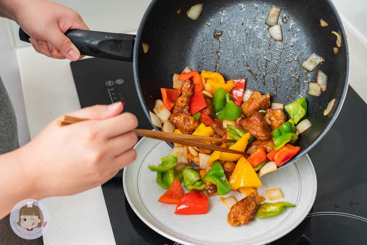 不沾鍋推薦》樂扣樂扣不沾鍋北歐極光灰,適用於瓦斯爐、IH爐、電磁爐、電陶爐等多種爐具 - 第16張圖 不沾鍋推薦》樂扣樂扣不沾鍋北歐極光灰,適用於瓦斯爐、IH爐、電磁爐、電陶爐等多種爐具