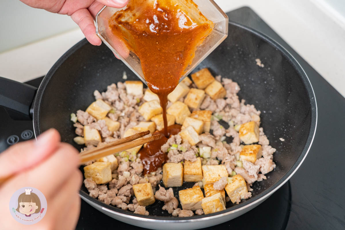 不沾鍋推薦》樂扣樂扣不沾鍋北歐極光灰,適用於瓦斯爐、IH爐、電磁爐、電陶爐等多種爐具 - 第10張圖 不沾鍋推薦》樂扣樂扣不沾鍋北歐極光灰,適用於瓦斯爐、IH爐、電磁爐、電陶爐等多種爐具