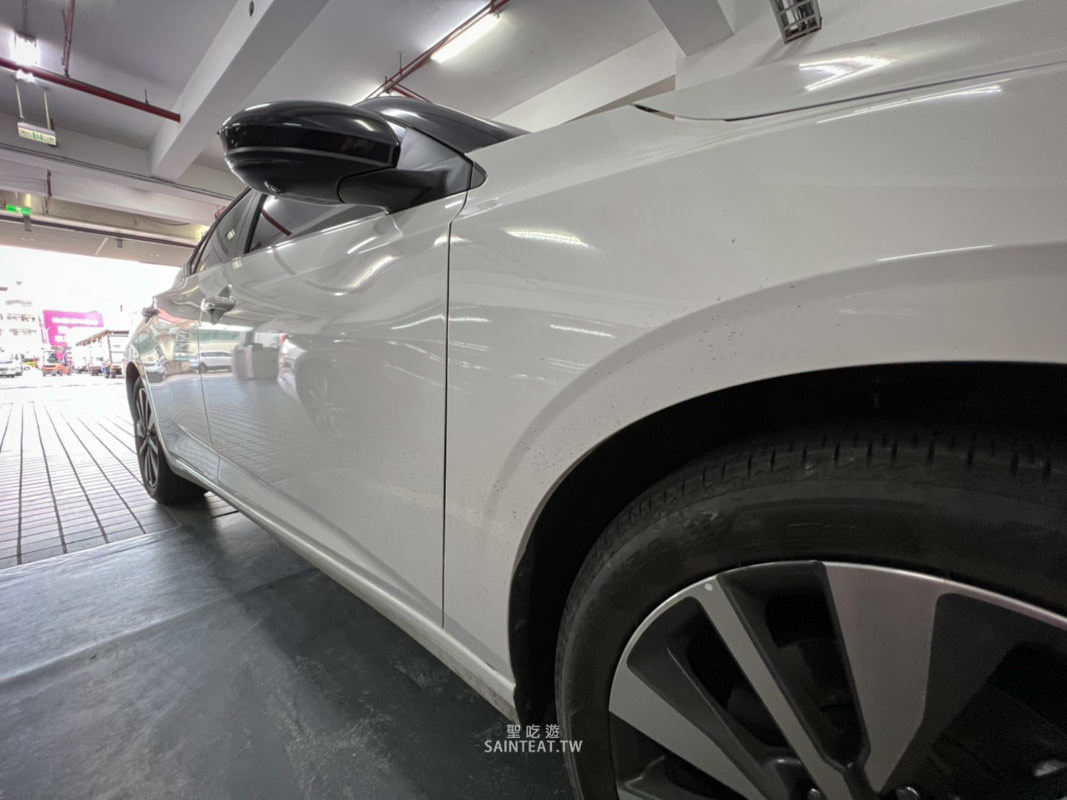NISSAN CARSPA》新車第一次汽車美容決定以身試毒，原廠洗車真的很糟嗎？