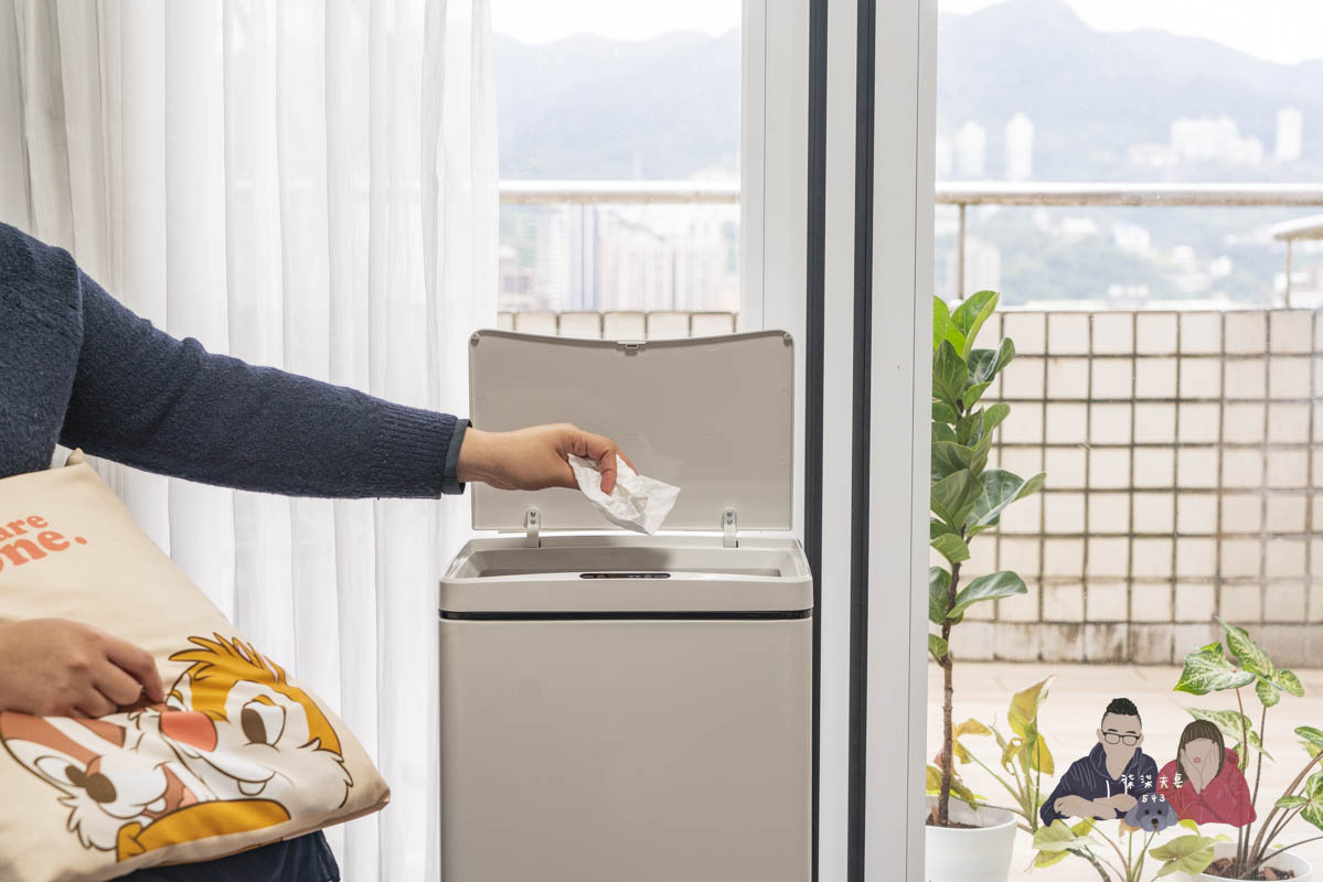 OEC智能美學感應式垃圾桶-16