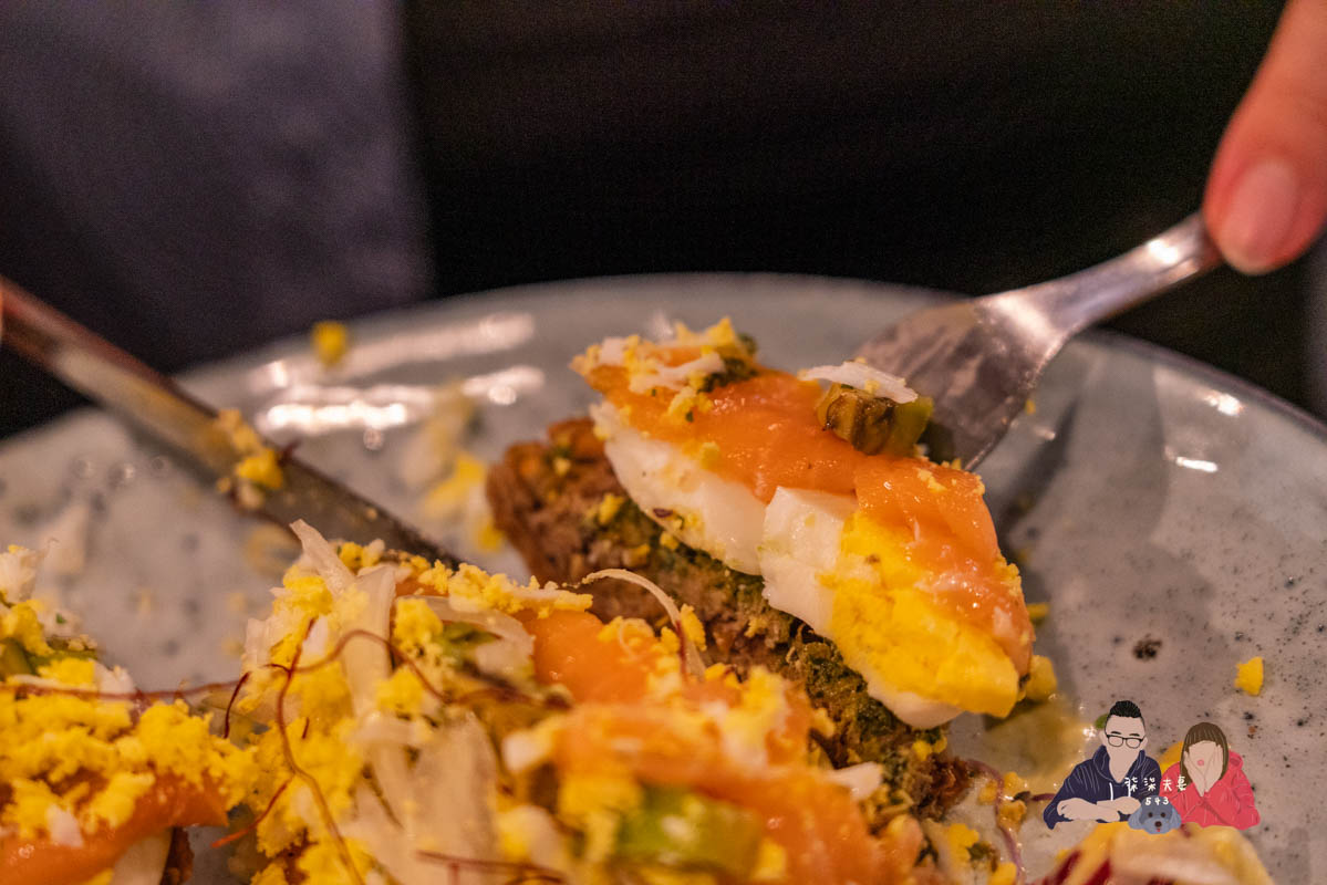 舒曼6號餐館南京店》台北小巨蛋早午餐推薦,爆好吃的德國豬腳絕對要點,千元內德式豬腳之王! - 第42張圖 舒曼6號餐館南京店》台北小巨蛋早午餐推薦,爆好吃的德國豬腳絕對要點,千元內德式豬腳之王!