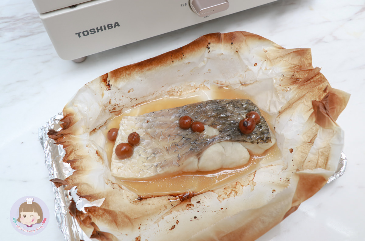烤箱料理》紙包魚食譜|台式的破布子也能做成紙包魚! - 第5張圖 烤箱料理》紙包魚食譜|台式的破布子也能做成紙包魚!