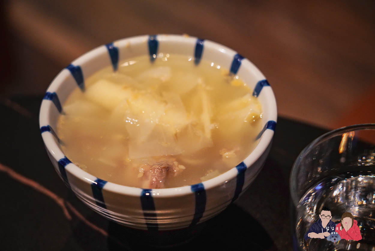 ZIZZY》餐跟酒都很出色,吃貨跟酒鬼都能找到滿足的台中餐酒館! - 第52張圖 Zizzy台中餐酒館 (39)