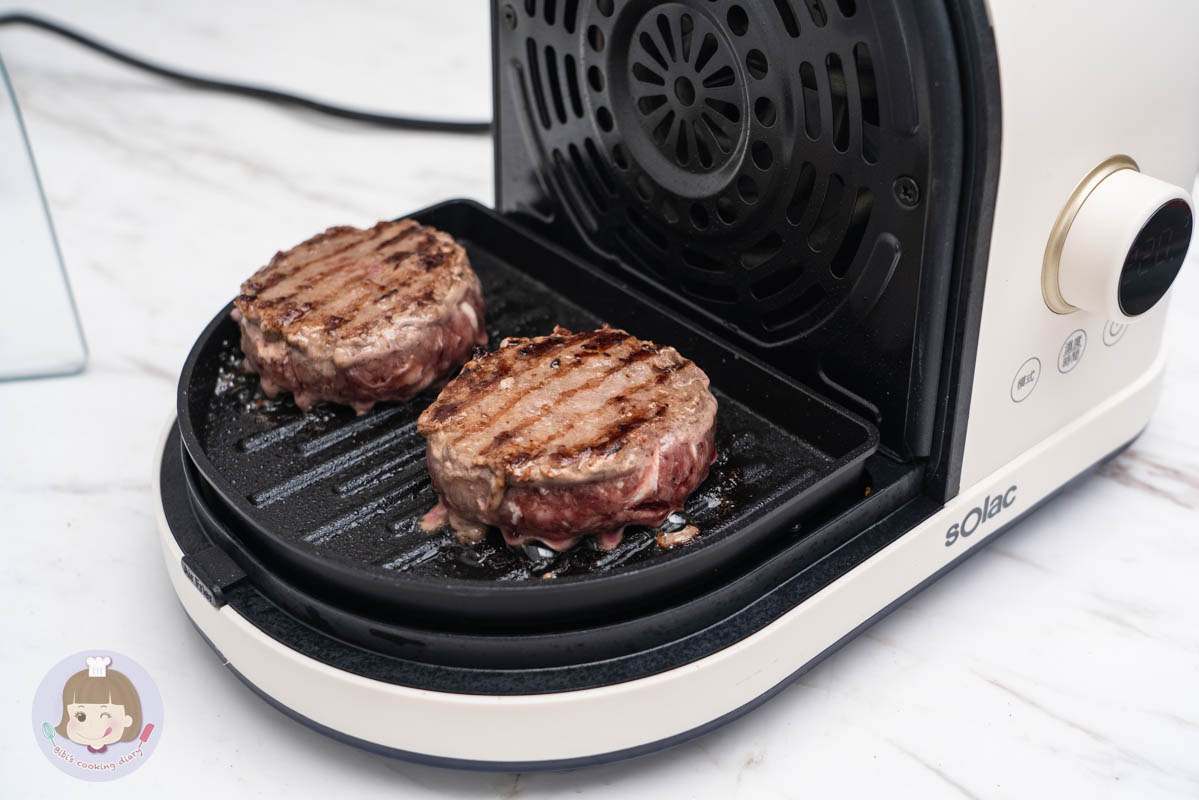 氣炸鍋推薦》sOlac膠囊空氣烤炸鍋｜可煎可炸一機兩用，小家庭必備家電！