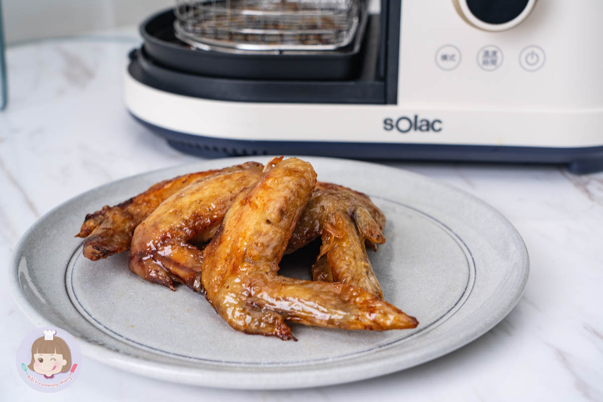 氣炸鍋推薦》sOlac膠囊空氣烤炸鍋｜可煎可炸一機兩用，小家庭必備家電！