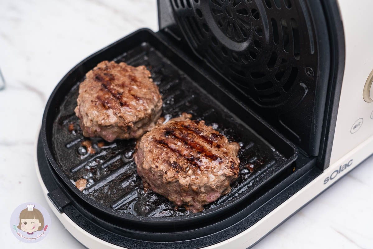 氣炸鍋推薦》sOlac膠囊空氣烤炸鍋｜可煎可炸一機兩用，小家庭必備家電！