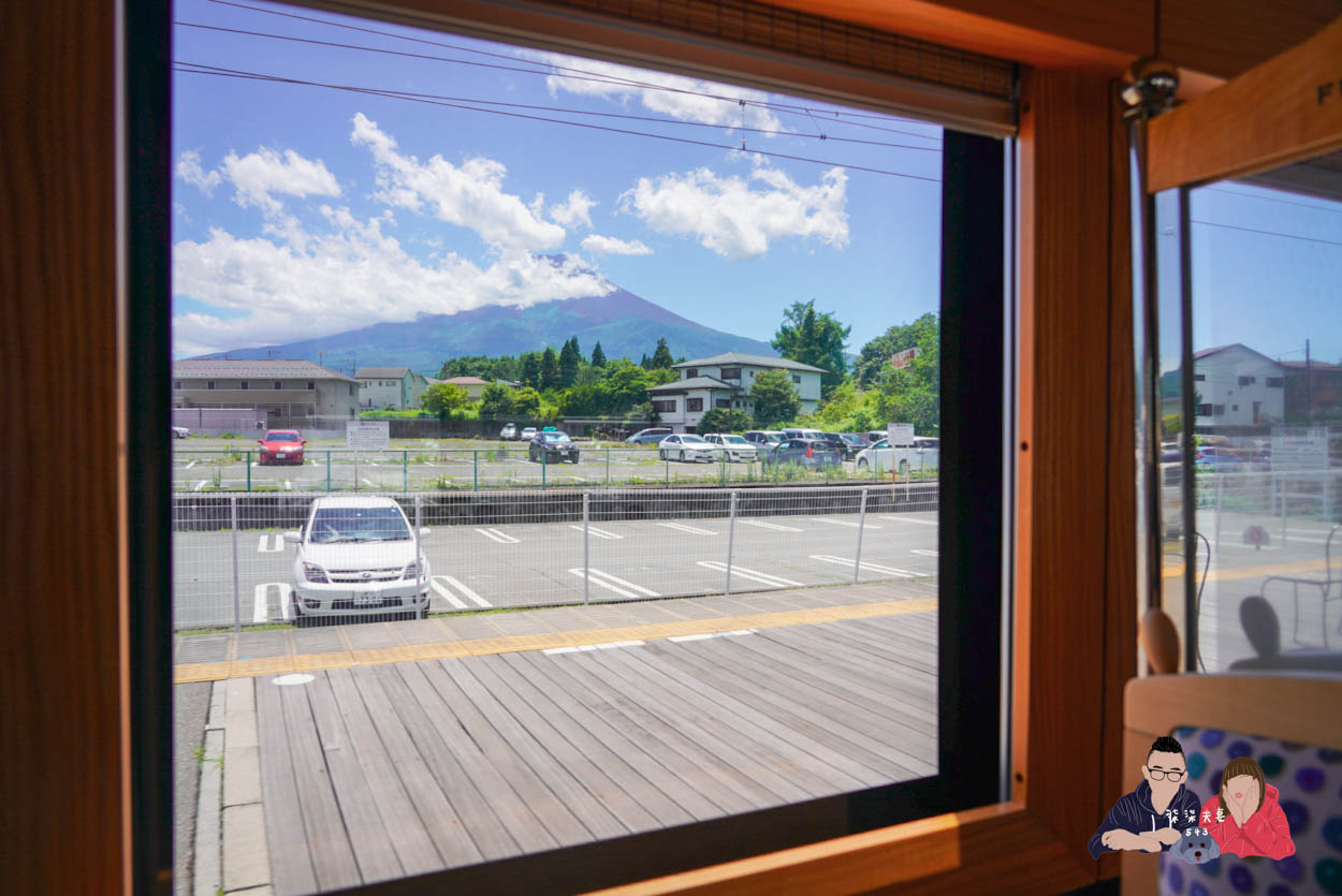 富士山景觀特急列車 (16)